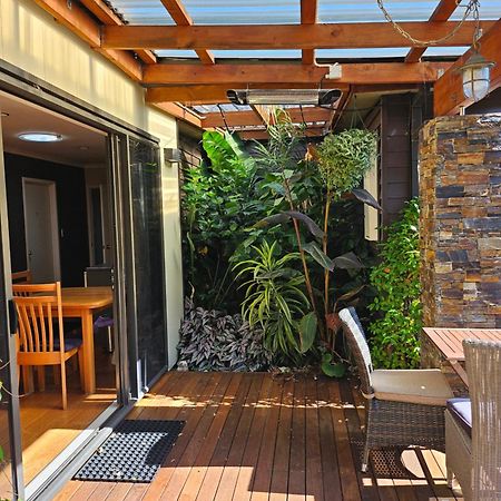 Heta Road B&B New Plymouth Buitenkant foto