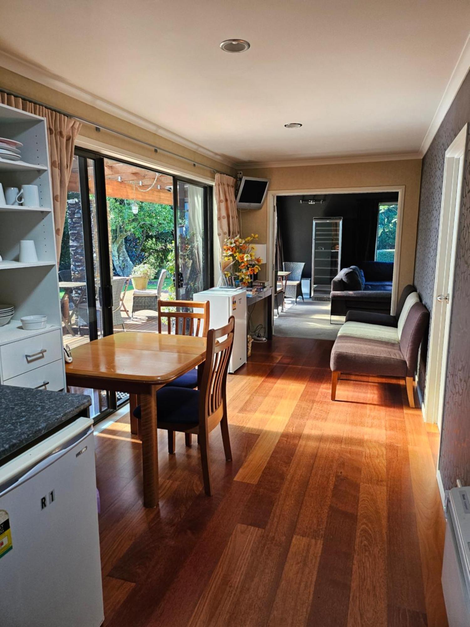 Heta Road B&B New Plymouth Buitenkant foto